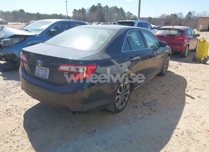 Photo 4 of 2014 Toyota Camry LE (VIN 4T1BF1FK1EU459488)