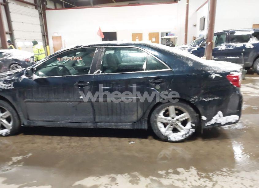 Photo 14 of 2014 Toyota Camry SE (VIN 4T1BF1FK1EU462973)