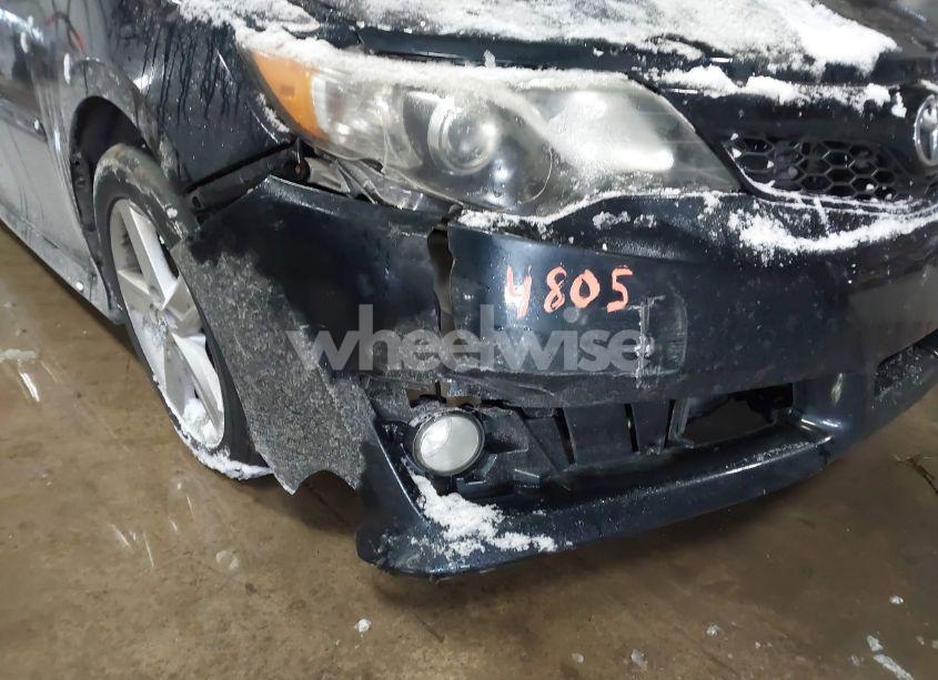 Photo 6 of 2014 Toyota Camry SE (VIN 4T1BF1FK1EU462973)