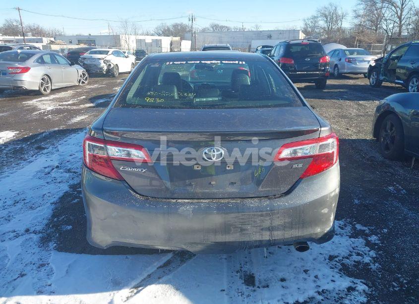 Photo 16 of 2014 Toyota Camry SE SPORT (VIN 4T1BF1FK1EU469230)