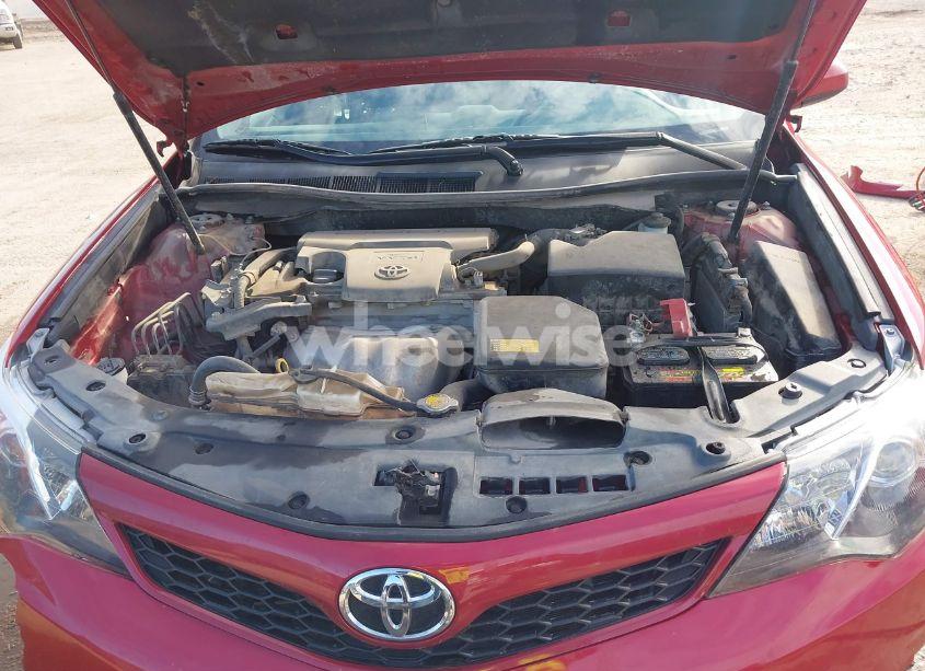 Photo 10 of 2014 Toyota Camry SE (VIN 4T1BF1FK1EU790796)
