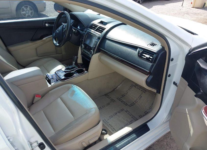 Photo 5 of 2014 Toyota Camry XLE (VIN 4T1BF1FK1EU830486)