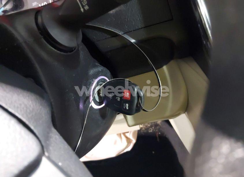 Photo 11 of 2014 Toyota Camry LE (VIN 4T1BF1FK1EU848311)