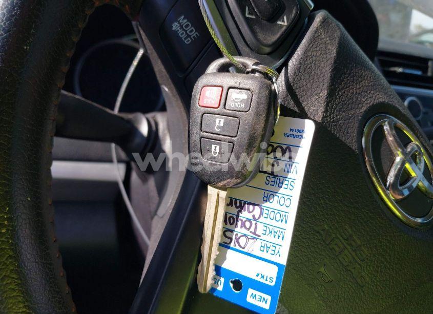 Photo 11 of 2015 Toyota Camry SE (VIN 4T1BF1FK1FU013326)