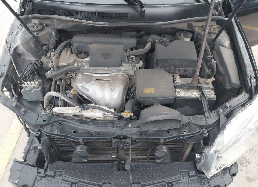 Photo 10 of 2015 Toyota Camry SE (VIN 4T1BF1FK1FU020731)