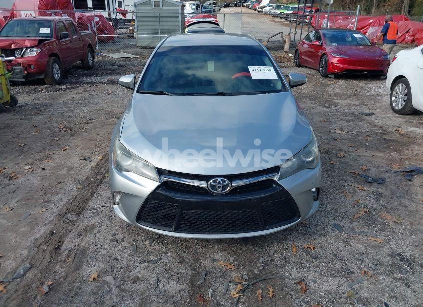 Photo 12 of 2015 Toyota Camry SE (VIN 4T1BF1FK1FU021779)