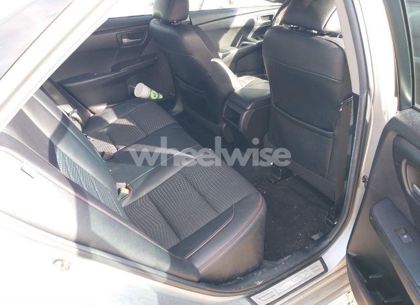 Photo 8 of 2015 Toyota Camry SE (VIN 4T1BF1FK1FU021779)