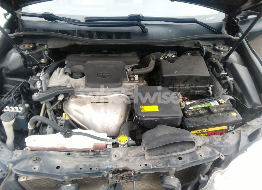 Photo 10 of 2015 Toyota Camry LE (VIN 4T1BF1FK1FU026383)