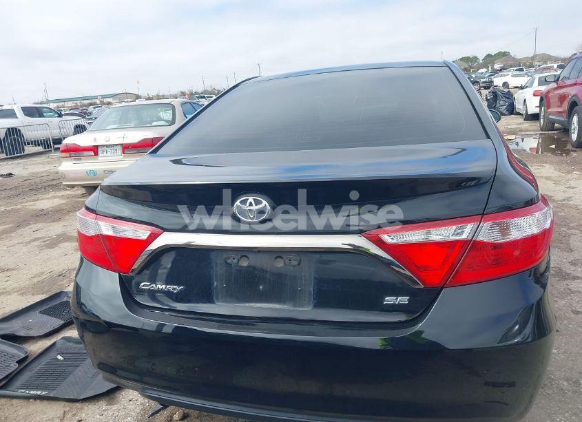 Photo 15 of 2015 Toyota Camry SE (VIN 4T1BF1FK1FU028652)