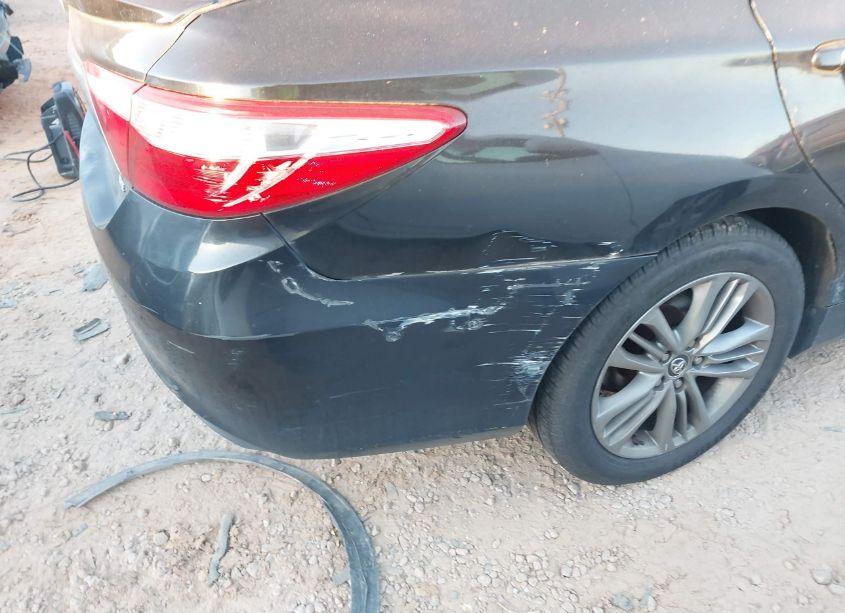 Photo 6 of 2015 Toyota Camry SE (VIN 4T1BF1FK1FU058251)