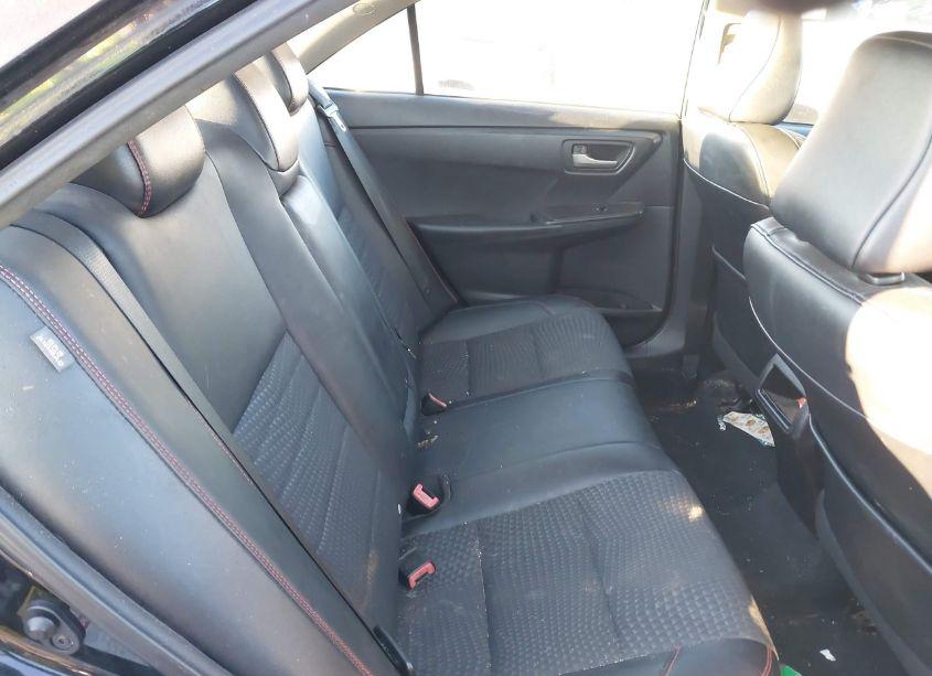 Photo 8 of 2015 Toyota Camry SE (VIN 4T1BF1FK1FU058251)