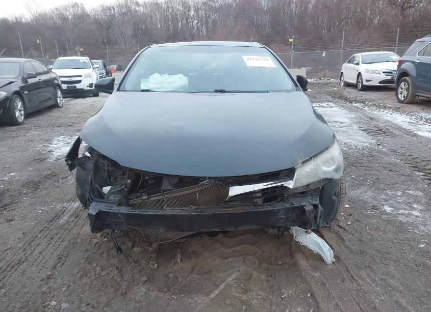 Photo 12 of 2015 Toyota Camry SE (VIN 4T1BF1FK1FU064809)