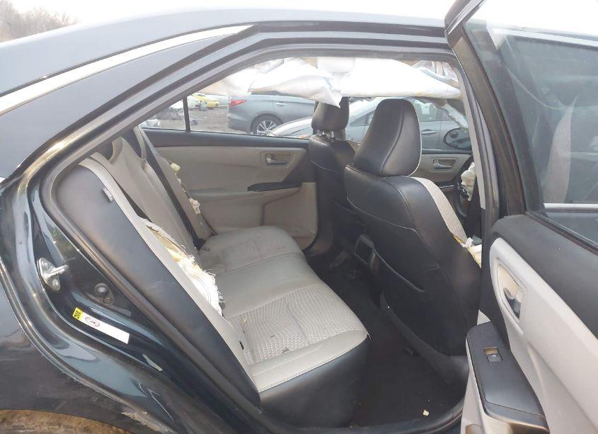 Photo 8 of 2015 Toyota Camry SE (VIN 4T1BF1FK1FU064809)