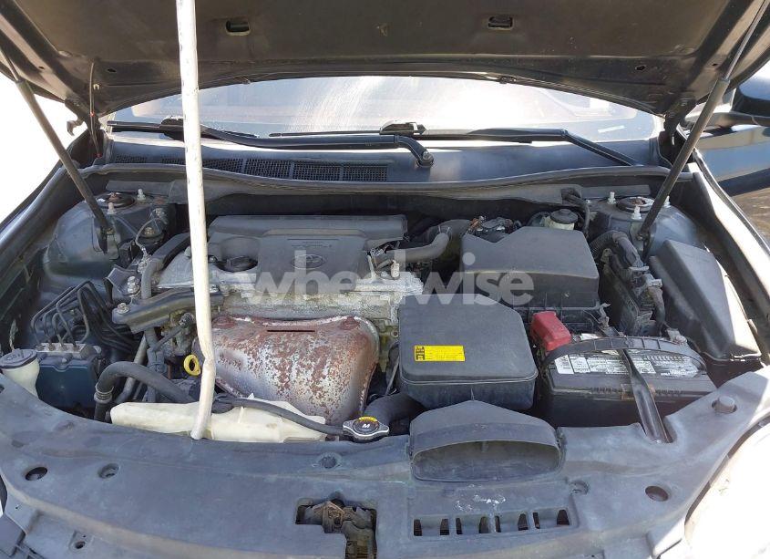 Photo 10 of 2015 Toyota Camry SE (VIN 4T1BF1FK1FU072635)