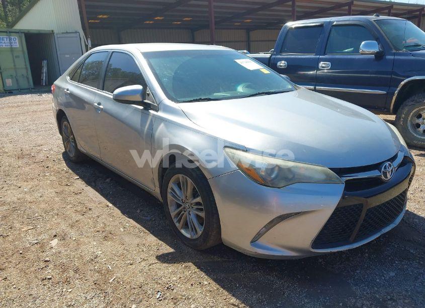 Photo 13 of 2015 Toyota Camry SE (VIN 4T1BF1FK1FU086566)