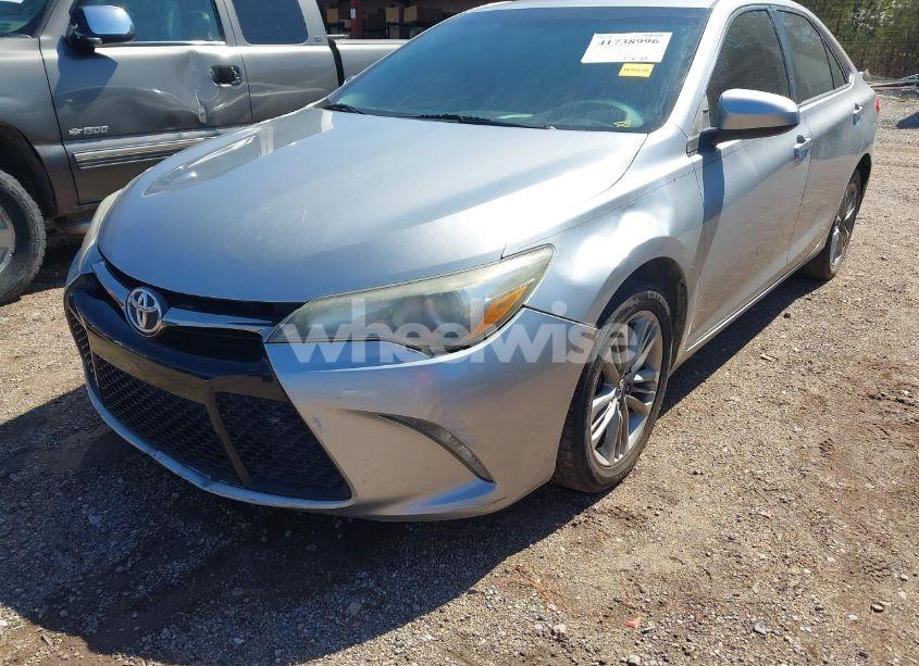 Photo 6 of 2015 Toyota Camry SE (VIN 4T1BF1FK1FU086566)