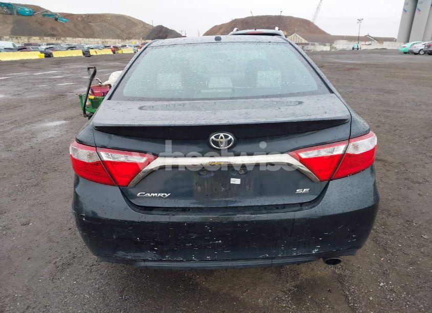 Photo 16 of 2015 Toyota Camry SE (VIN 4T1BF1FK1FU087653)