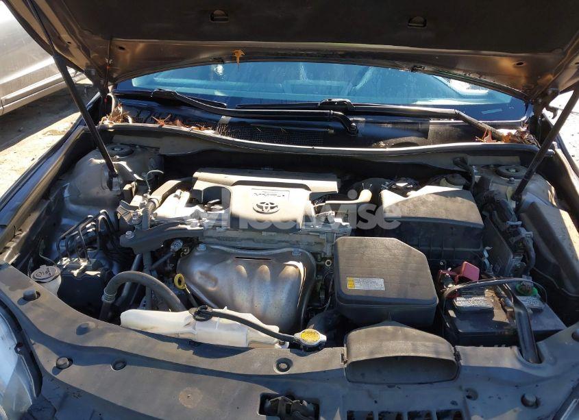 Photo 10 of 2015 Toyota Camry SE (VIN 4T1BF1FK1FU098278)