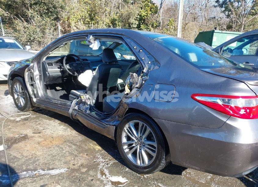 Photo 6 of 2015 Toyota Camry SE (VIN 4T1BF1FK1FU098278)