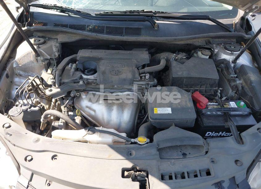 Photo 10 of 2015 Toyota Camry SE (VIN 4T1BF1FK1FU100580)