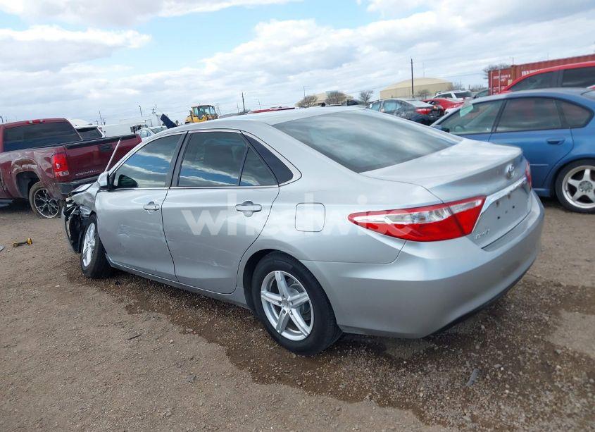 Photo 14 of 2015 Toyota Camry LE (VIN 4T1BF1FK1FU475840)