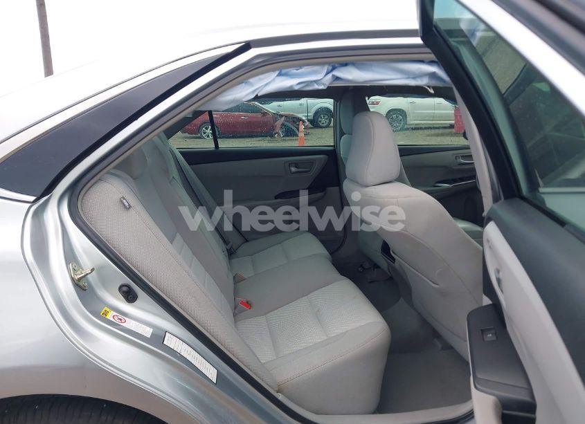 Photo 8 of 2015 Toyota Camry LE (VIN 4T1BF1FK1FU475840)