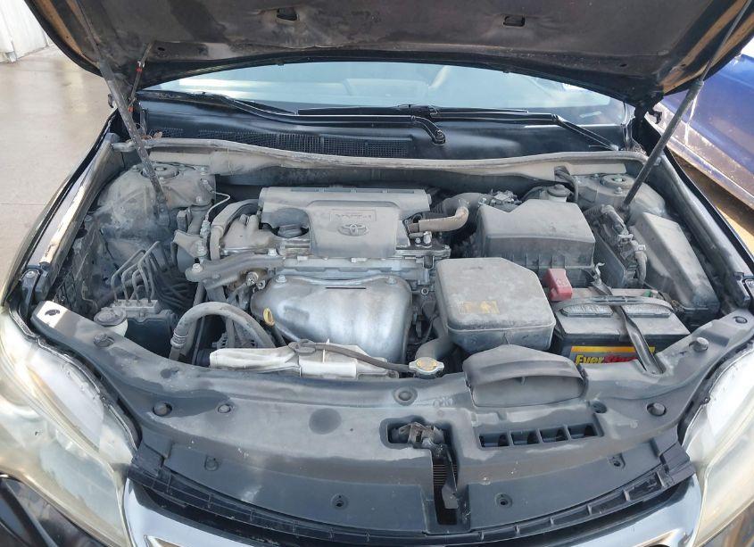 Photo 10 of 2015 Toyota Camry SE (VIN 4T1BF1FK1FU479077)