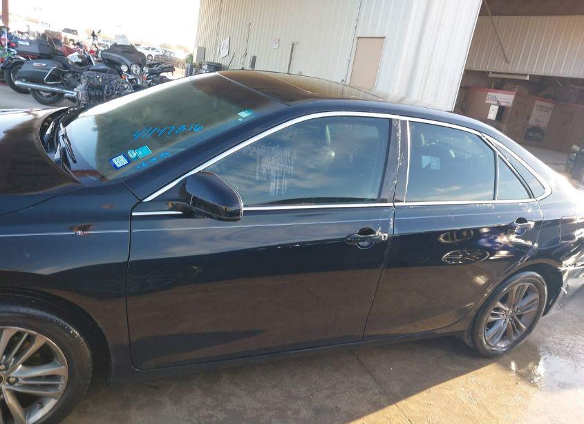 Photo 14 of 2015 Toyota Camry SE (VIN 4T1BF1FK1FU479077)