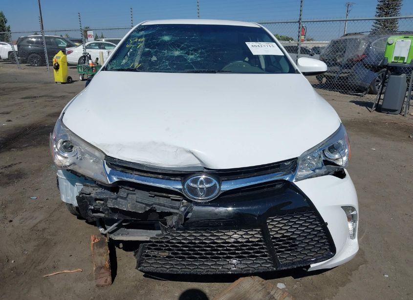 Photo 12 of 2015 Toyota Camry SE (VIN 4T1BF1FK1FU486773)