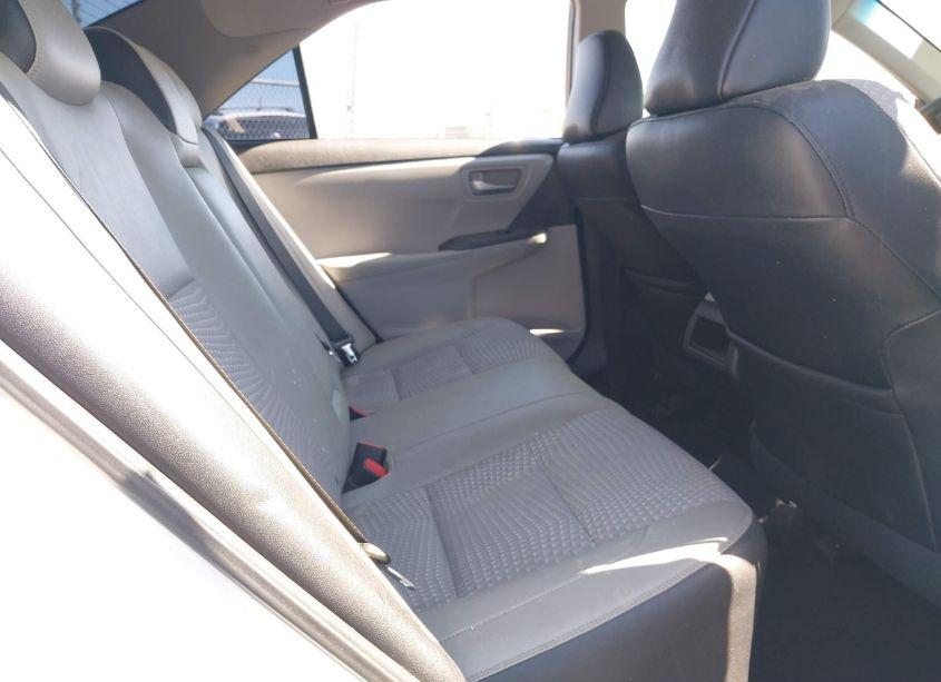 Photo 8 of 2015 Toyota Camry SE (VIN 4T1BF1FK1FU486773)