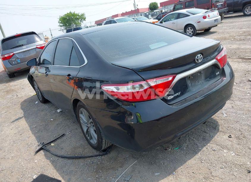 Photo 3 of 2015 Toyota Camry SE (VIN 4T1BF1FK1FU889524)