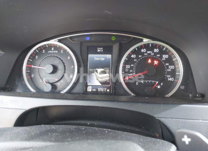 Photo 7 of 2015 Toyota Camry SE (VIN 4T1BF1FK1FU889524)