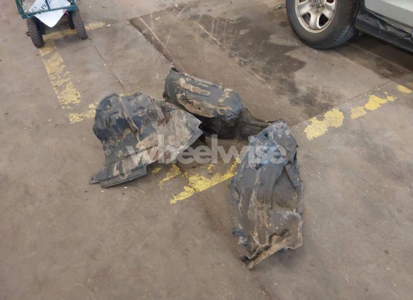 Photo 12 of 2015 Toyota Camry SE (VIN 4T1BF1FK1FU899468)