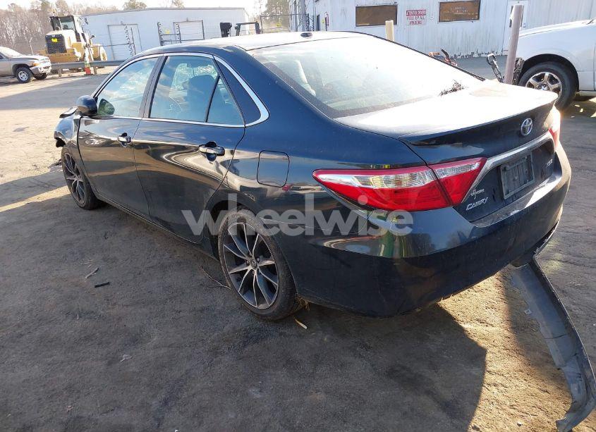 Photo 3 of 2015 Toyota Camry XSE (VIN 4T1BF1FK1FU905608)