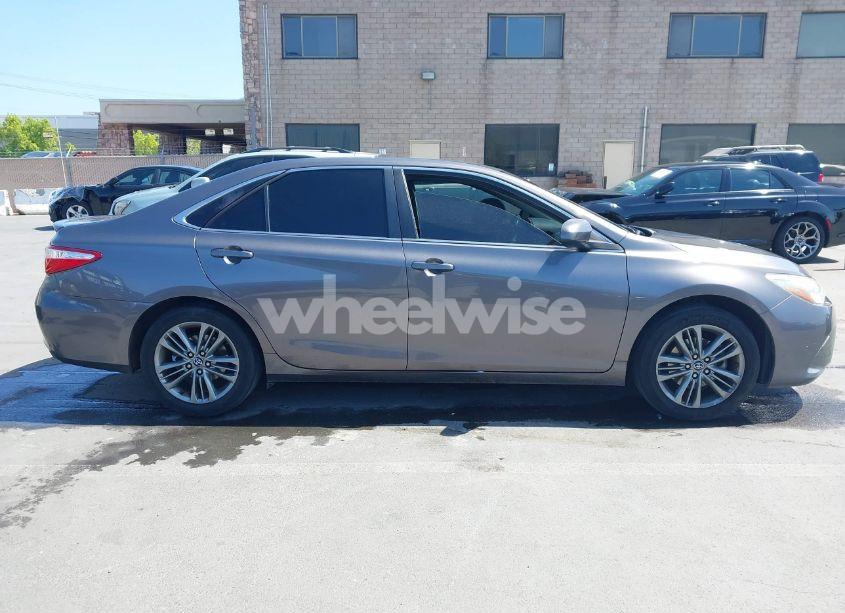 Photo 13 of 2015 Toyota Camry SE (VIN 4T1BF1FK1FU907309)