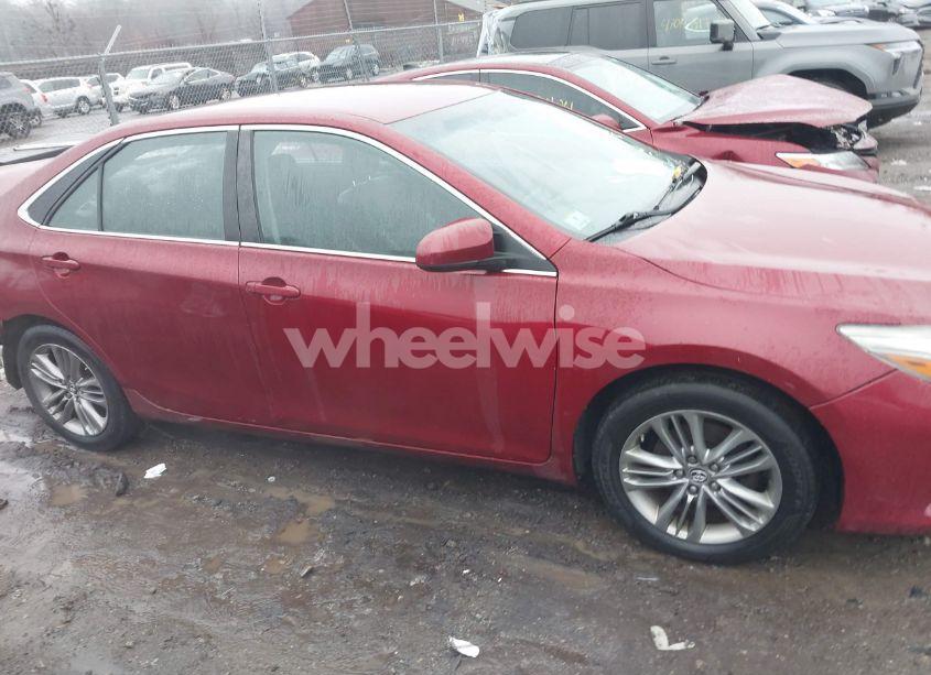 Photo 13 of 2015 Toyota Camry SE (VIN 4T1BF1FK1FU908041)