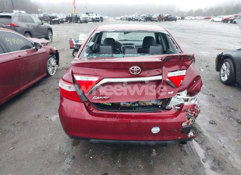 Photo 16 of 2015 Toyota Camry SE (VIN 4T1BF1FK1FU908041)