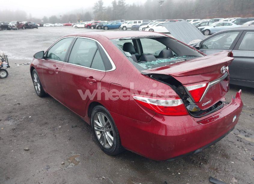 Photo 3 of 2015 Toyota Camry SE (VIN 4T1BF1FK1FU908041)