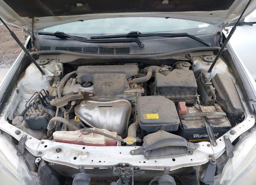 Photo 10 of 2015 Toyota Camry SE (VIN 4T1BF1FK1FU921629)