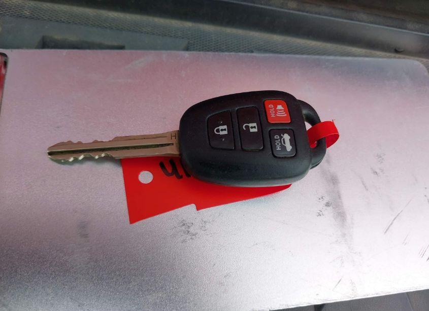 Photo 11 of 2015 Toyota Camry SE (VIN 4T1BF1FK1FU921629)