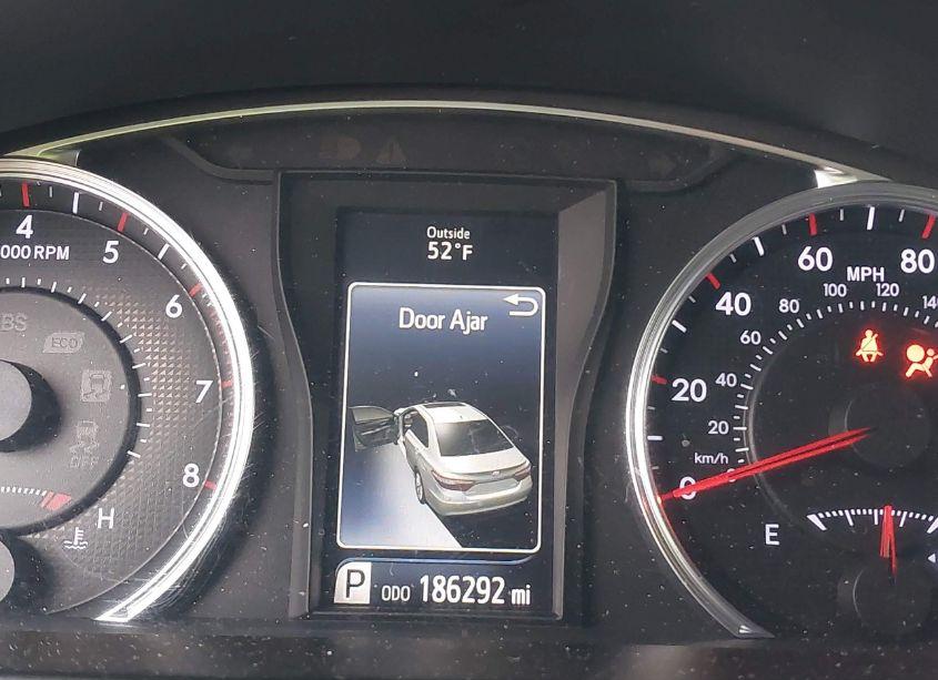 Photo 7 of 2015 Toyota Camry SE (VIN 4T1BF1FK1FU921629)