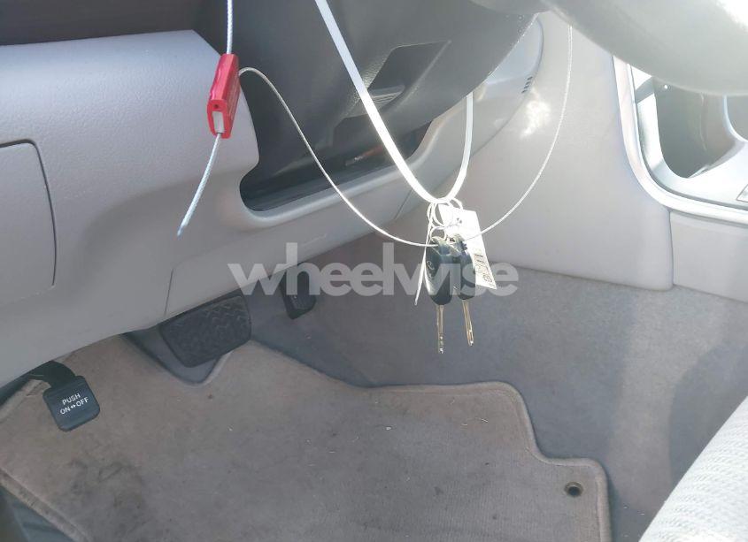 Photo 11 of 2015 Toyota Camry LE (VIN 4T1BF1FK1FU971933)