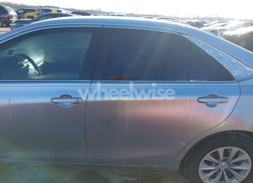 Photo 15 of 2015 Toyota Camry LE (VIN 4T1BF1FK1FU971933)