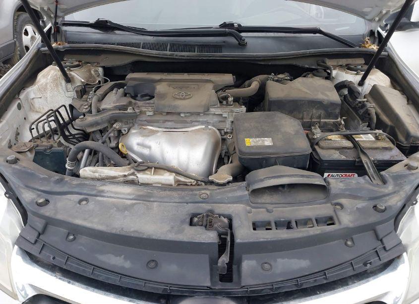 Photo 10 of 2015 Toyota Camry XLE (VIN 4T1BF1FK1FU972788)