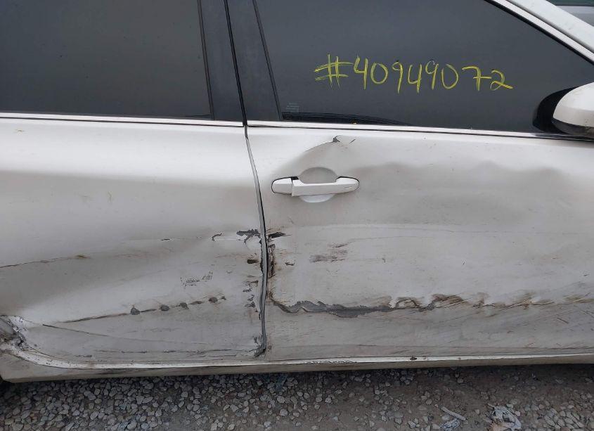 Photo 13 of 2015 Toyota Camry XLE (VIN 4T1BF1FK1FU972788)