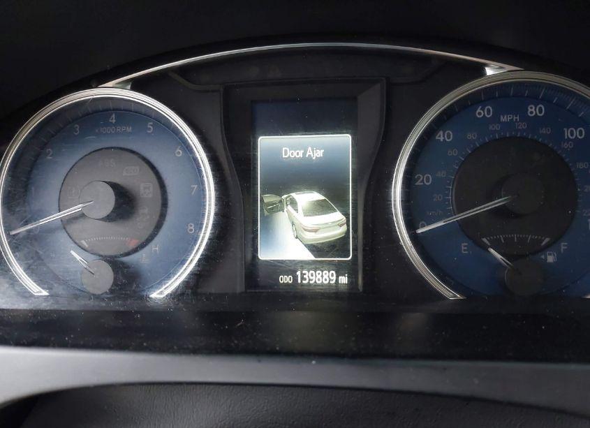 Photo 7 of 2015 Toyota Camry XLE (VIN 4T1BF1FK1FU972788)