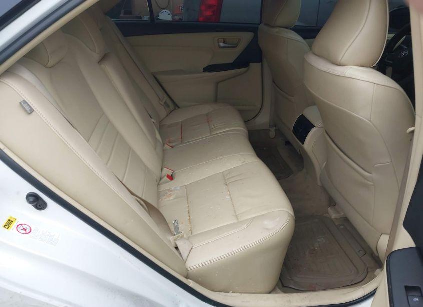 Photo 8 of 2015 Toyota Camry XLE (VIN 4T1BF1FK1FU972788)