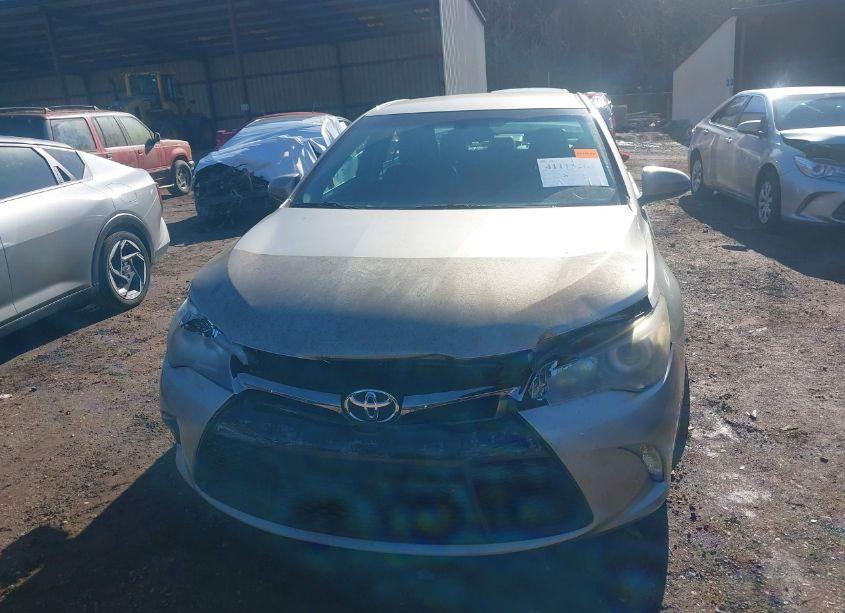 Photo 12 of 2015 Toyota Camry SE (VIN 4T1BF1FK1FU980650)