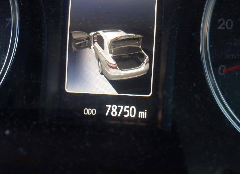 Photo 15 of 2015 Toyota Camry SE (VIN 4T1BF1FK1FU980650)