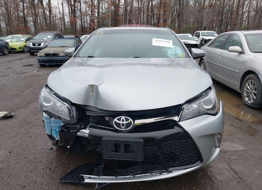 Photo 12 of 2015 Toyota Camry XSE (VIN 4T1BF1FK1FU988036)